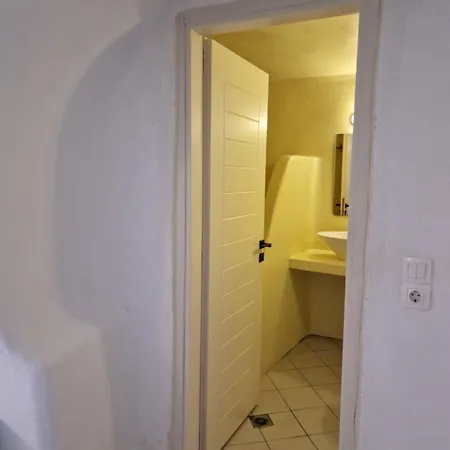 Kykladonisia Traditional Settlement