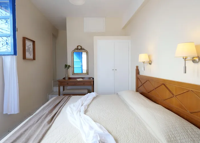 Gasthuis Kykladonisia Traditional Settlement