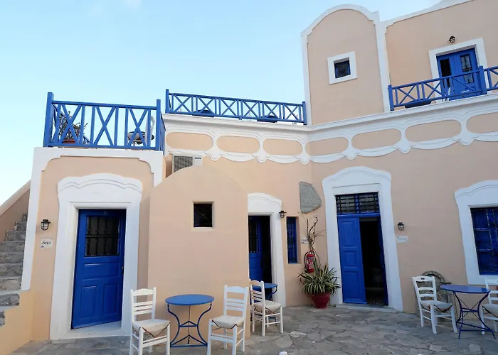 Kykladonisia Traditional Settlement Fira (Santorini)